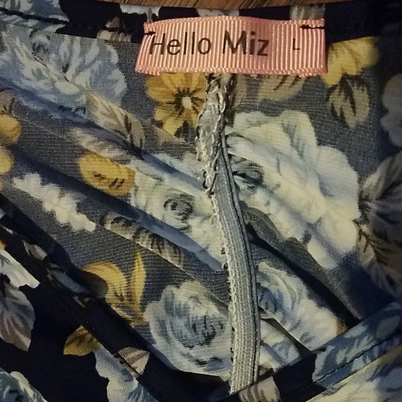 Maternity Dress - Picture 3 of 3